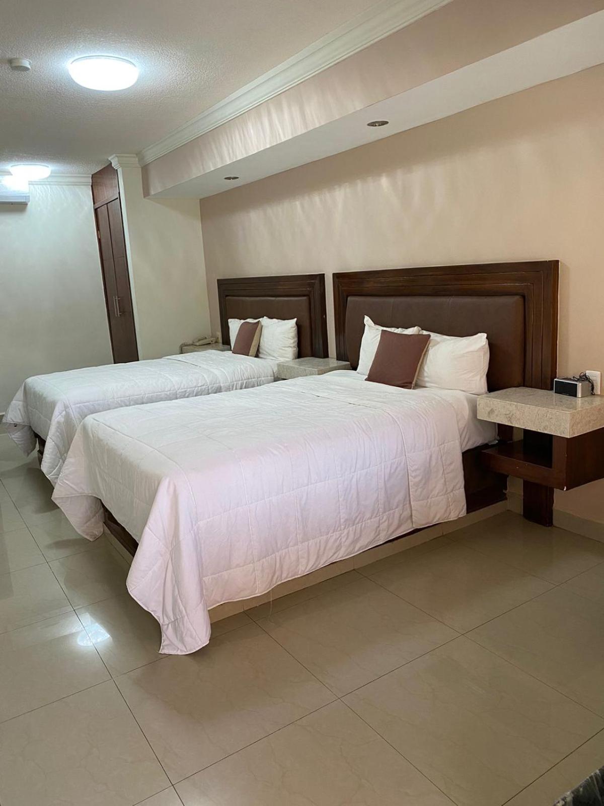 Hotel San Ignacio Inn Torreón Екстериор снимка