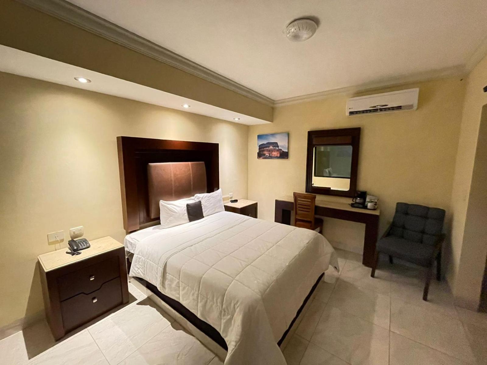 Hotel San Ignacio Inn Torreón Екстериор снимка