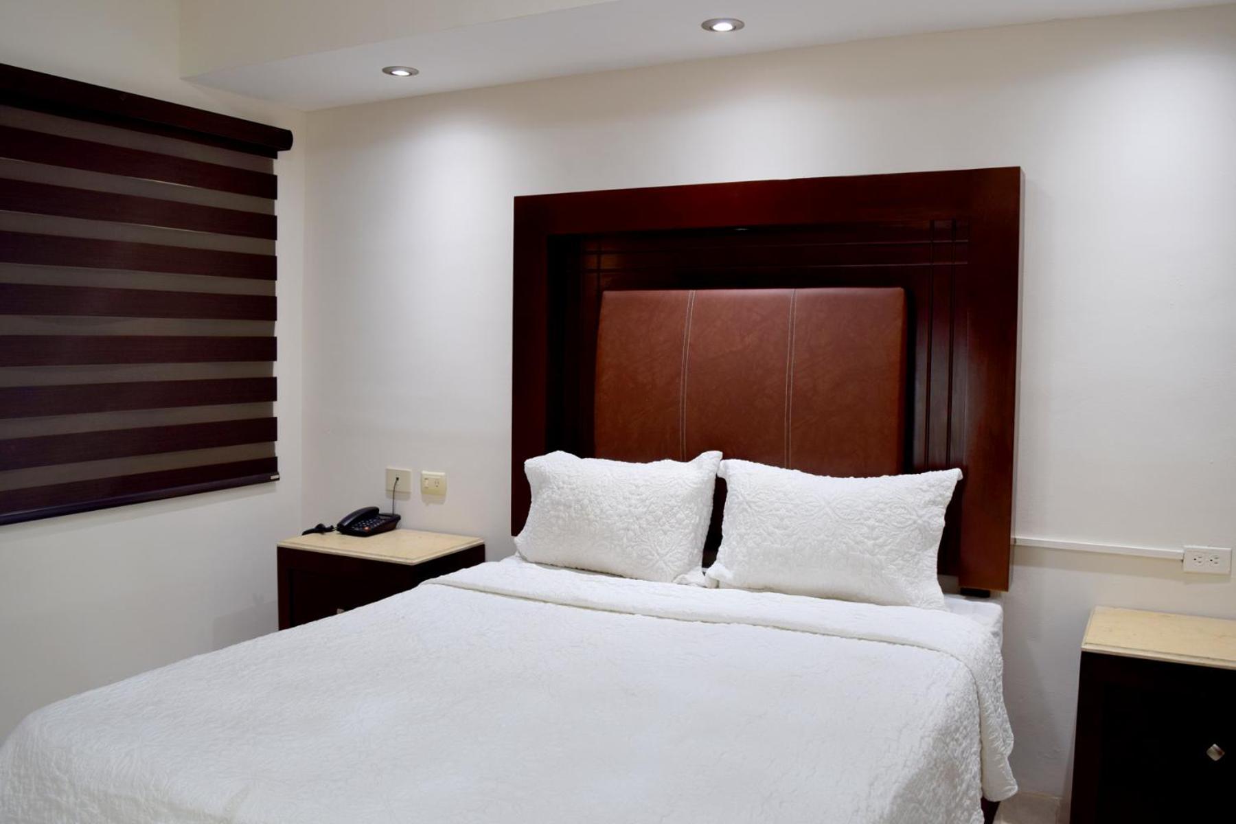 Hotel San Ignacio Inn Torreón Екстериор снимка