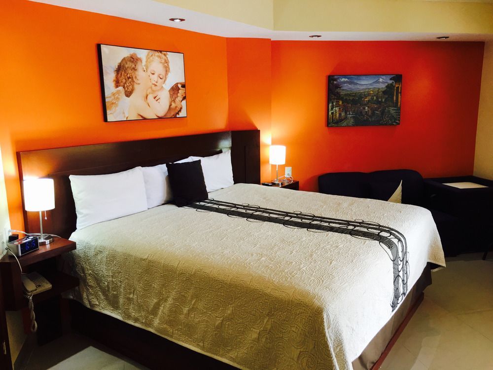Hotel San Ignacio Inn Torreón Екстериор снимка
