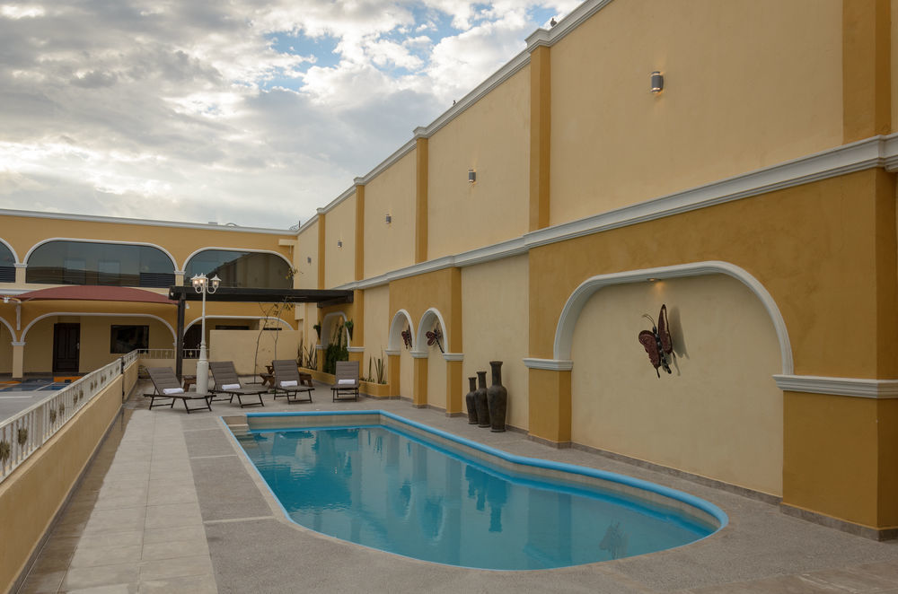 Hotel San Ignacio Inn Torreón Екстериор снимка