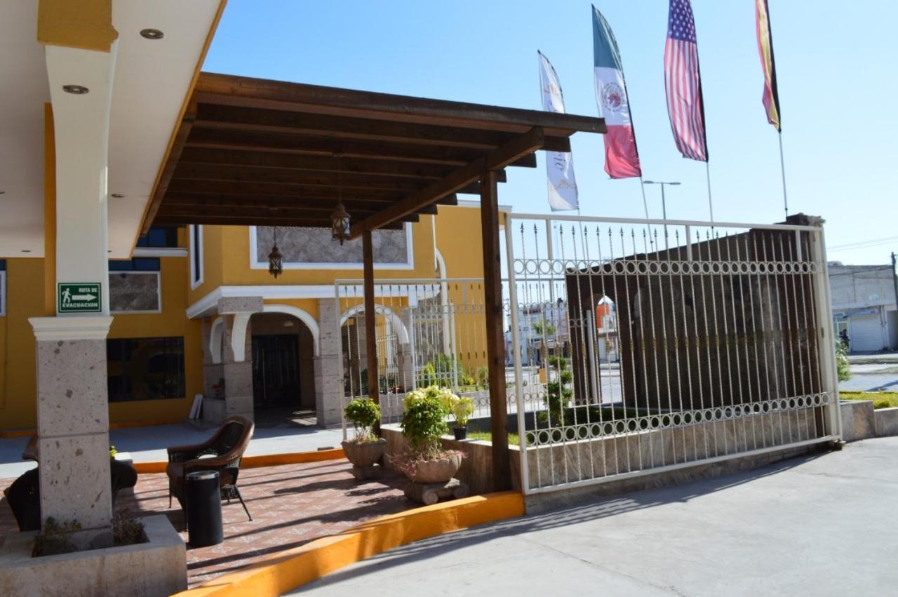 Hotel San Ignacio Inn Torreón Екстериор снимка